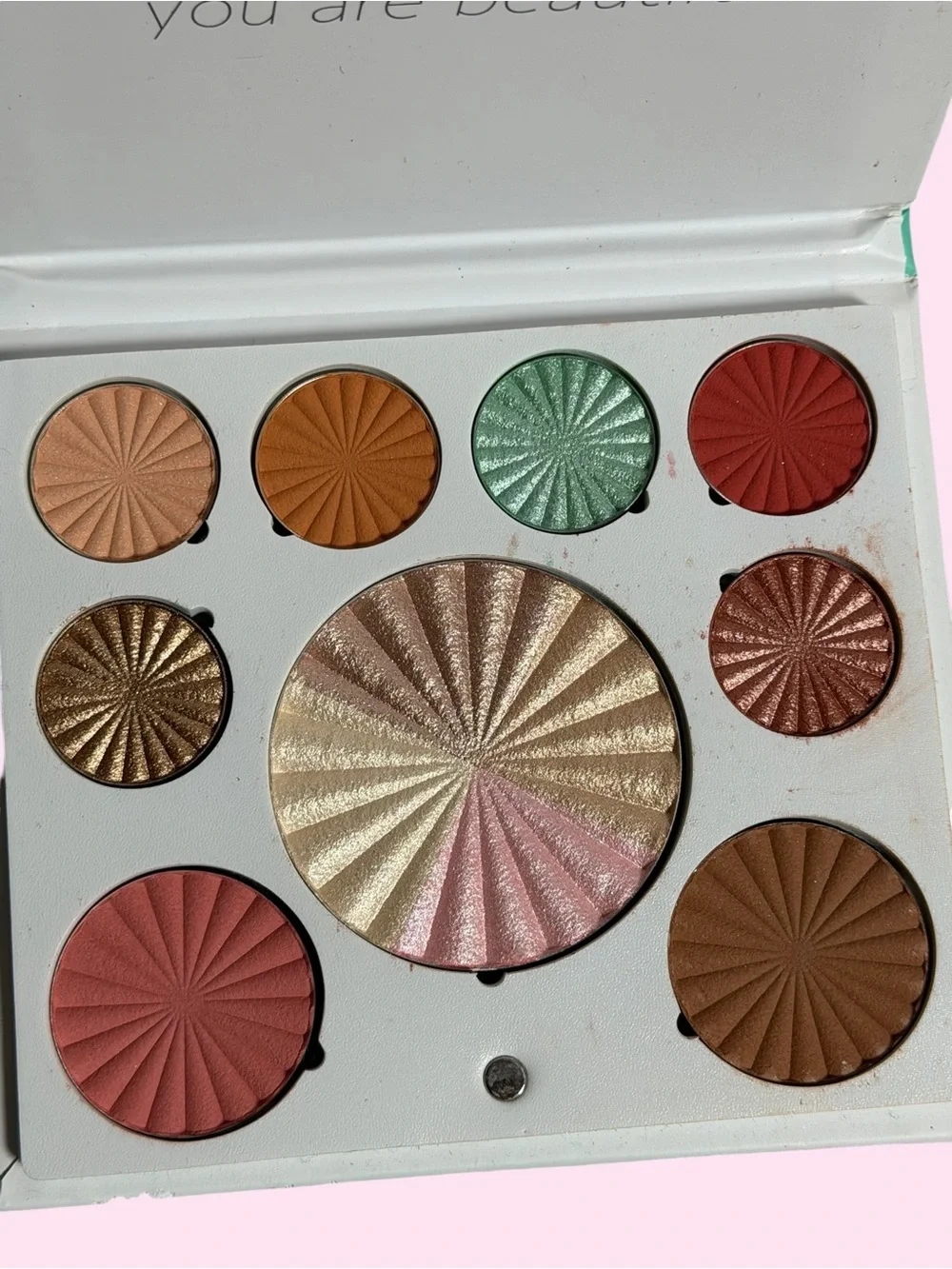 OFRA Makeup Palette - ALL OF GHE LIGHTS NIB